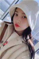 她心无情人暗换